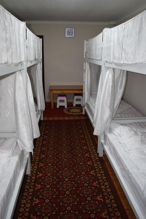 Camel Track Guesthouse And Tour Operator Llc Уланбатар Стая снимка