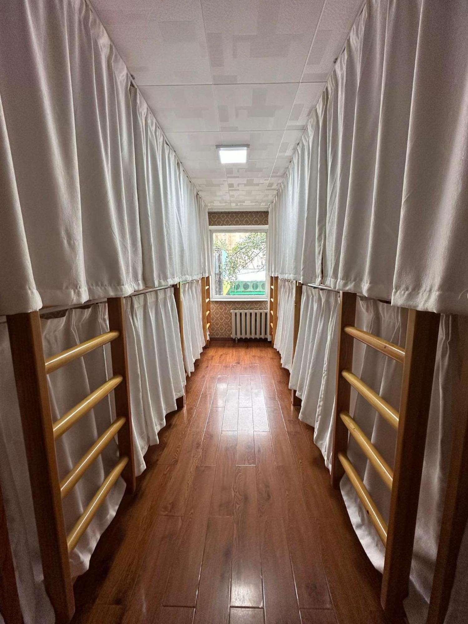 Camel Track Guesthouse And Tour Operator Llc Уланбатар Екстериор снимка